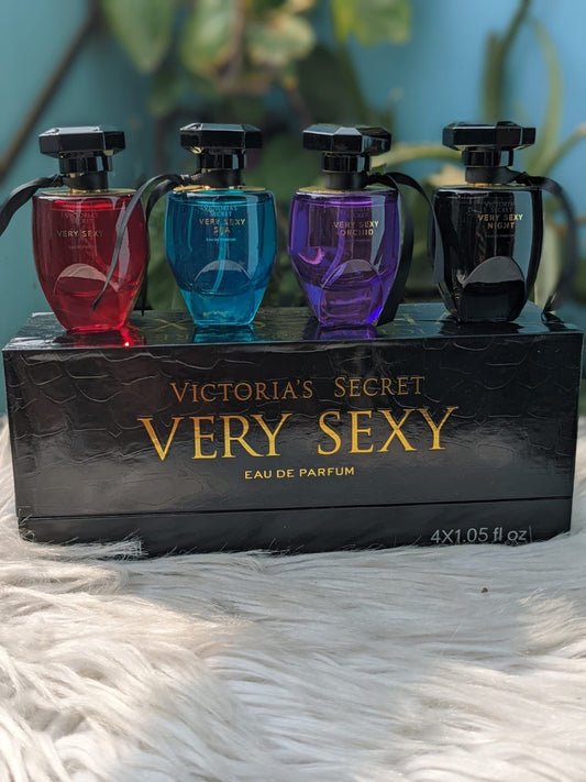 VICTORIA'S SECRET VERY SEXY GIFTSET (30 ml each)